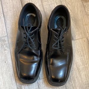 Men's Black Nunn Bush Dress Shoes, Size 9.5